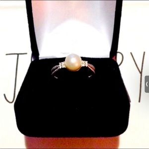 14k Gabriel & Co. Pearl & Diamond Ring 🌹